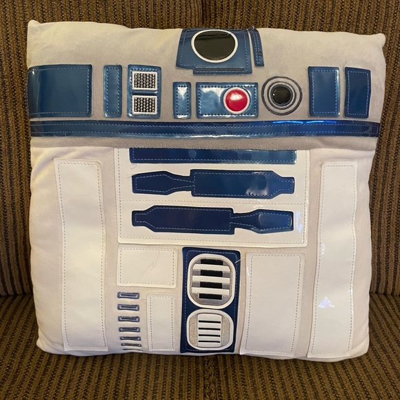 Star Wars R2D2 Throw Pillow. Very good used condition. - Picture 1 of 7